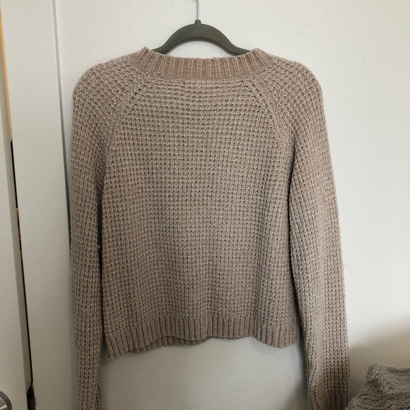 Coco + Jaimeson Sweater - Picture 5 of 5